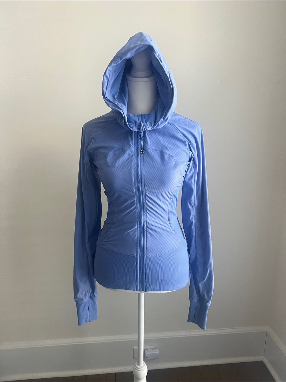 Women’s Lululemon hoodie size 4